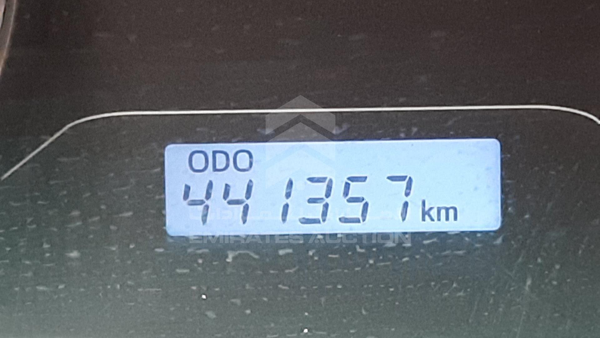 2017 TOYOTA HILUX VIN: MR0CX8CD3H0542227