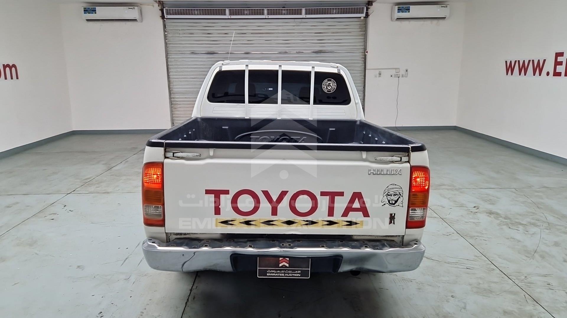 2008 TOYOTA HILUX VIN: MR0EX12G782305420