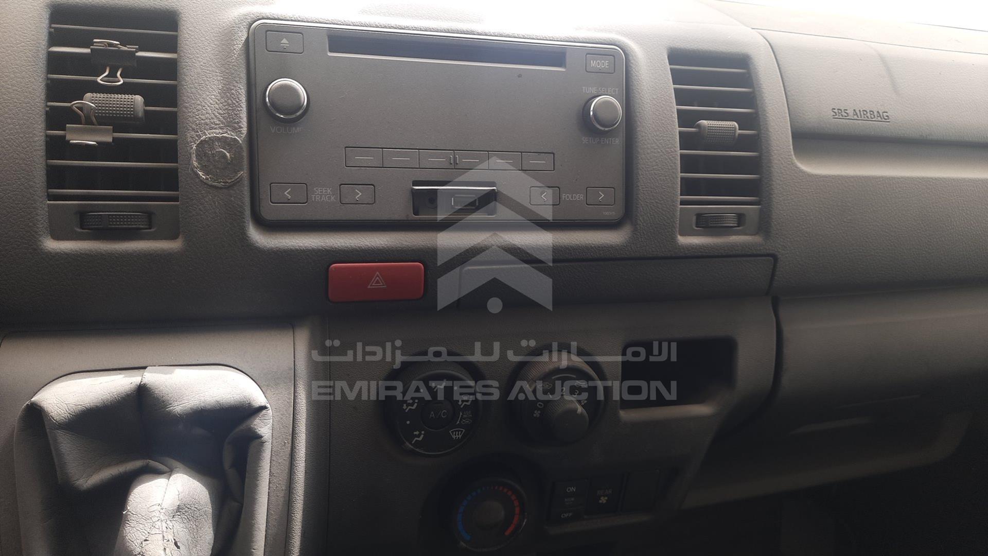 2015 TOYOTA HIACE VIN: JTGJX02P0F5042600