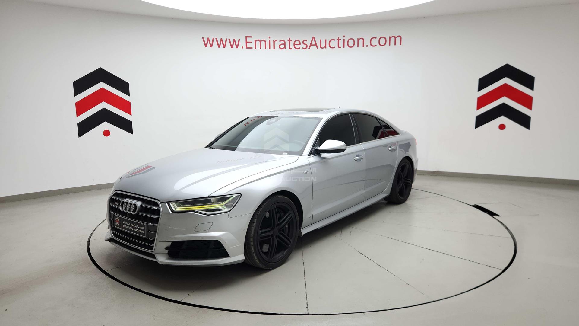 2016 AUDI S6 VIN: WAUB2CFCXGN006369
