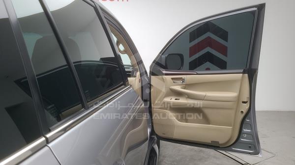 JTJHY00W3A4043674 Lexus LX 570