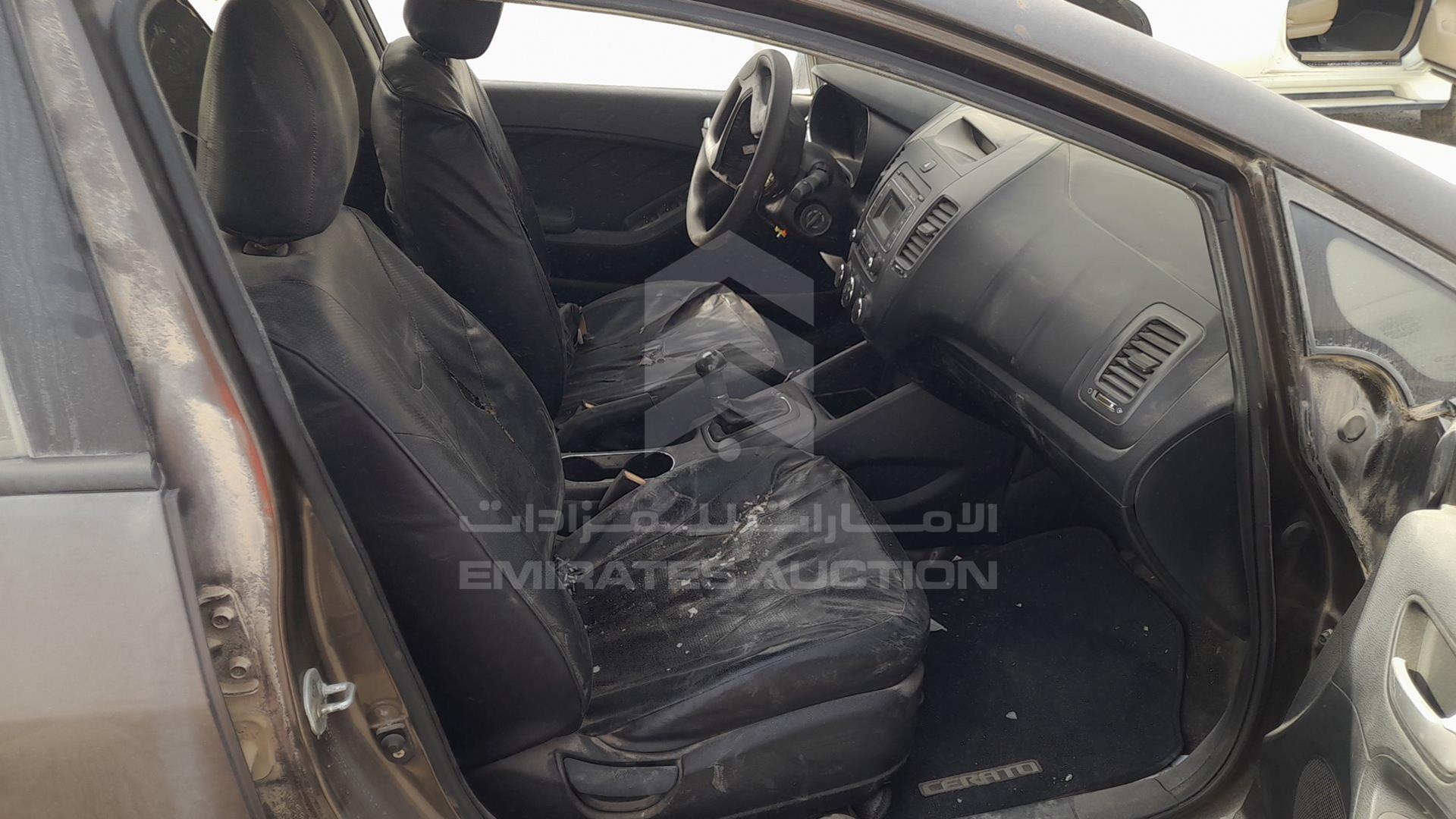 2015 KIA CERATO VIN: KNAFJ4113F5891562