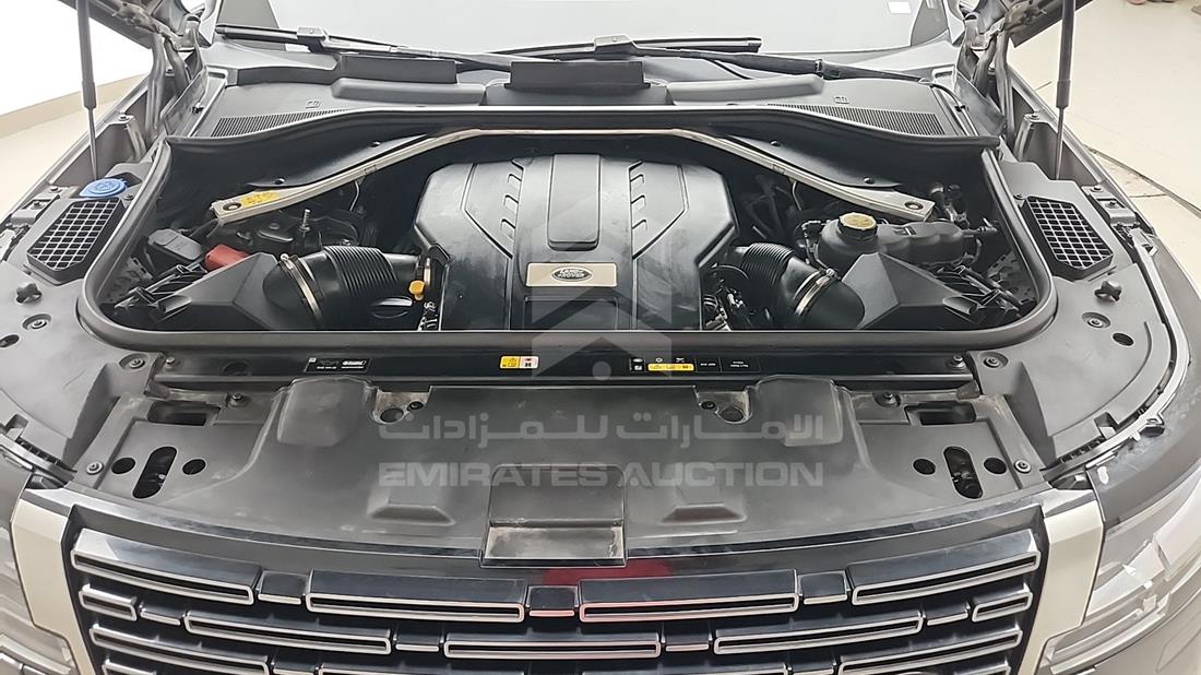 2023 Range Rover HSE — Engine Bay — Photo 33
