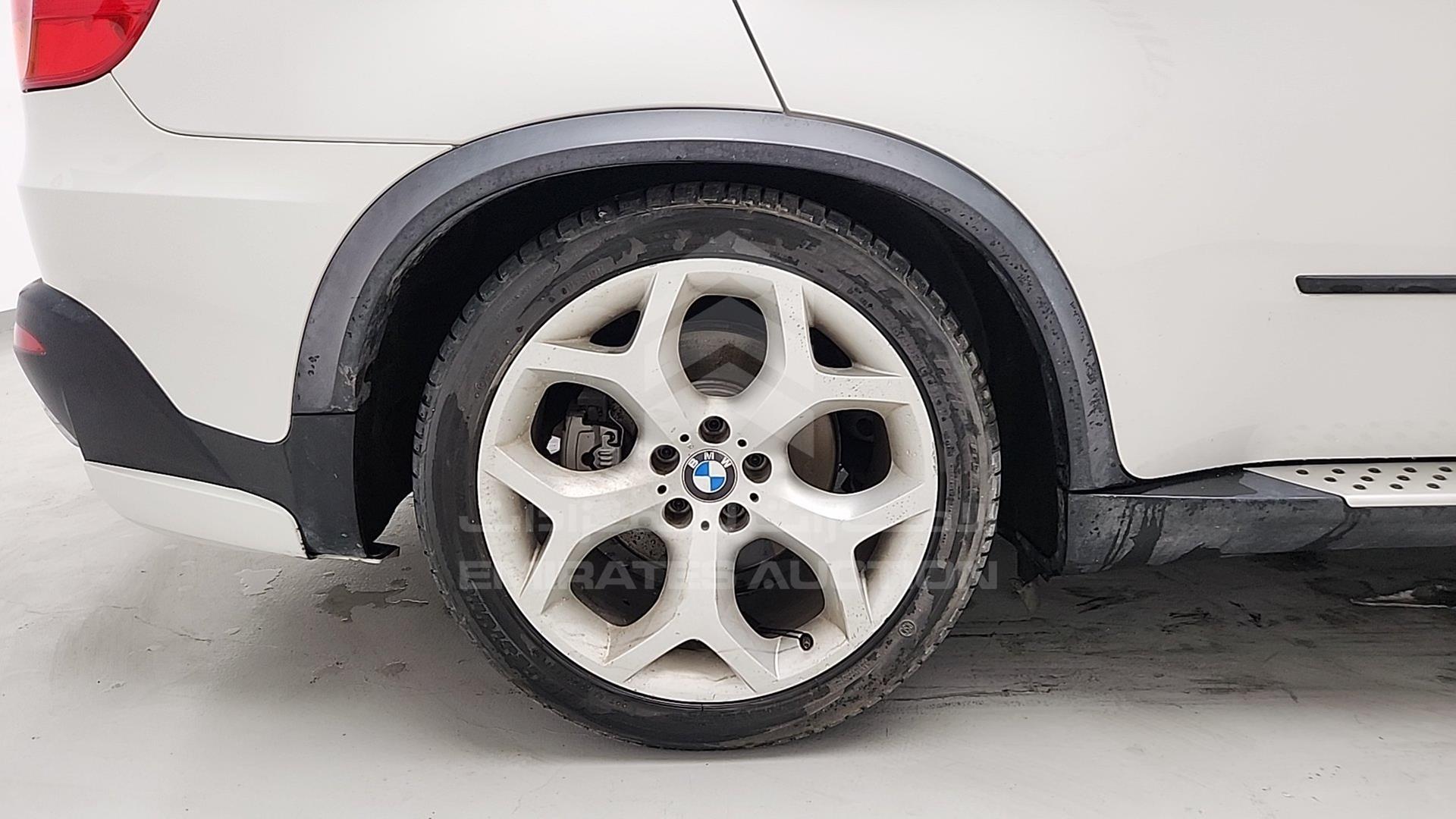 2009 BMW X5 VIN: WBAFE81029L097798