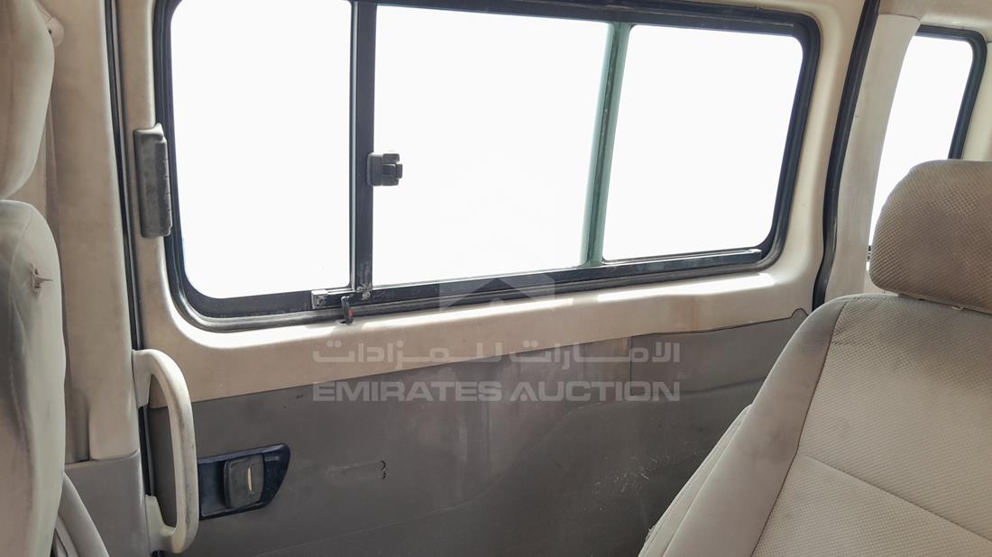 2014 Maxus V80 — Rear Right Door — Photo 20