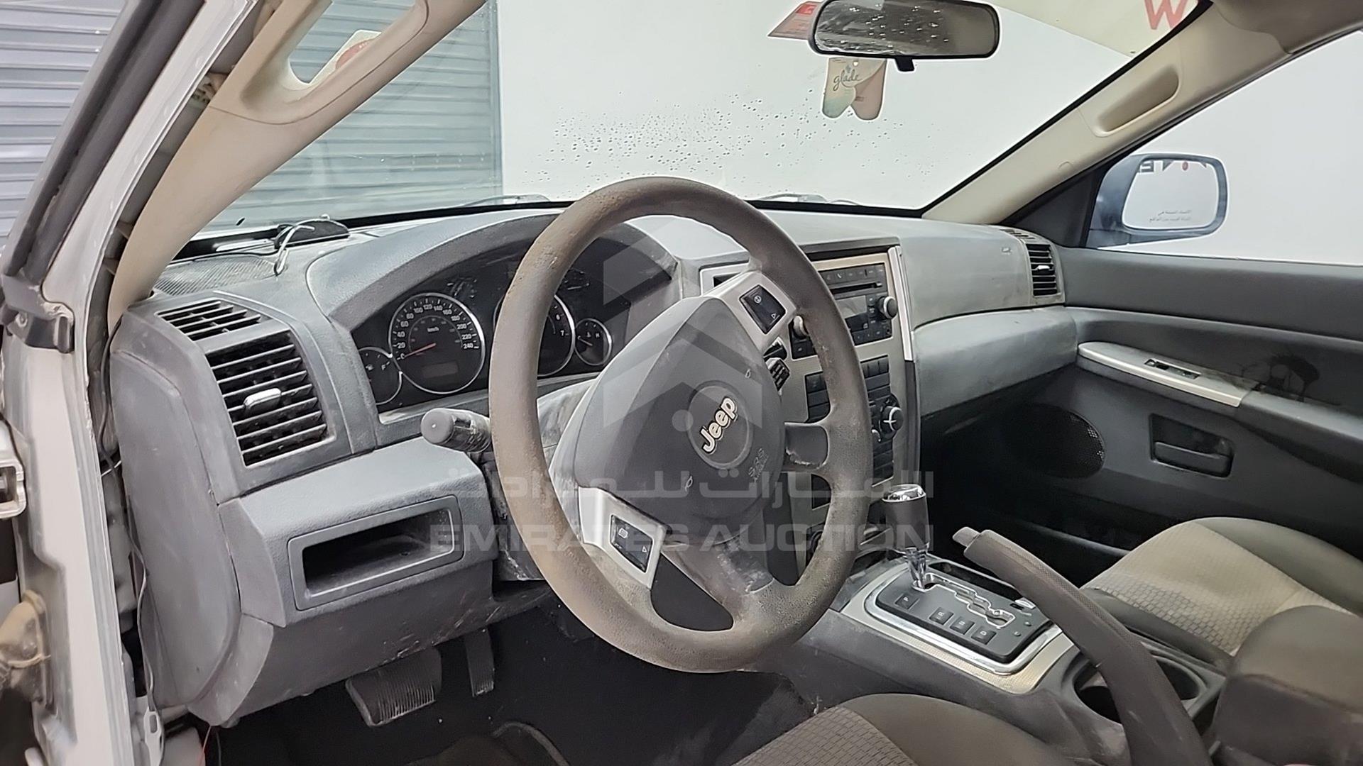 2008 JEEP GRAND CHEROKEE VIN: 1J8GC48K98Y125961