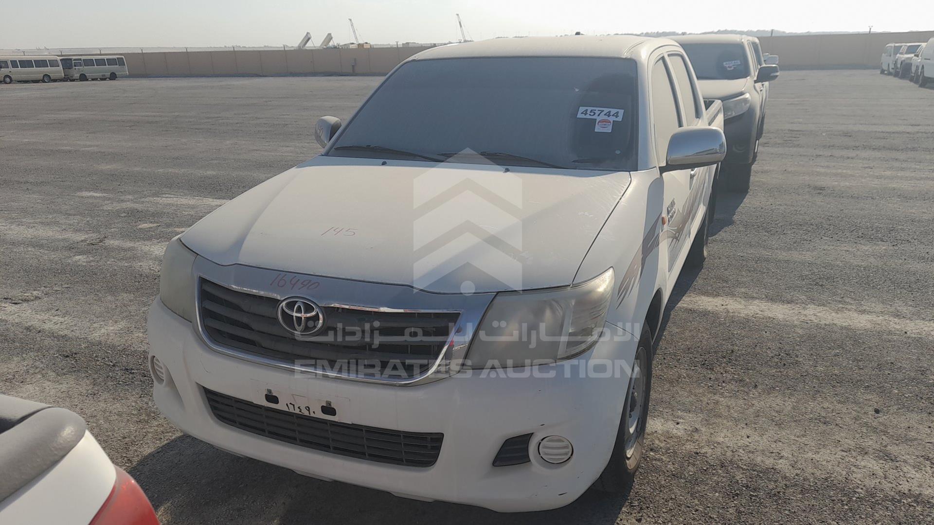 2014 TOYOTA HILUX VIN: MR0EX12GXE2346815