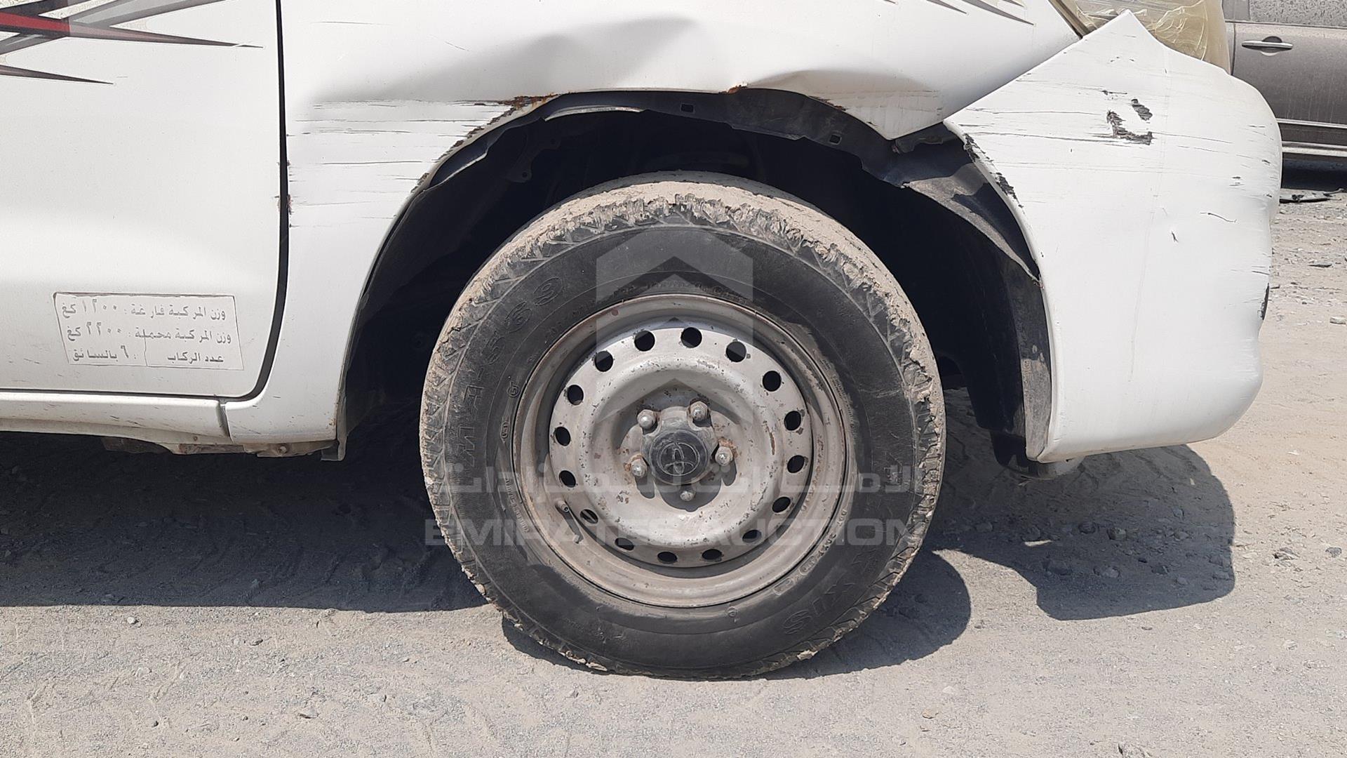 2014 TOYOTA HILUX VIN: MR0EX12G9E2352203