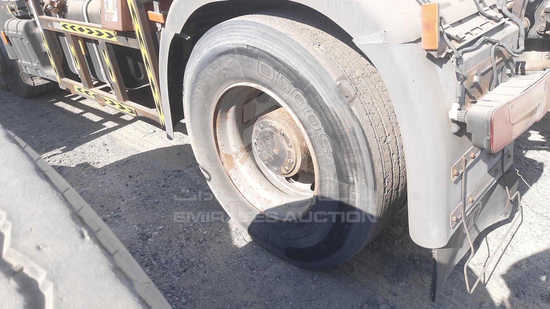 2017 TATA PRIMA VIN: MAT735026H3L00023