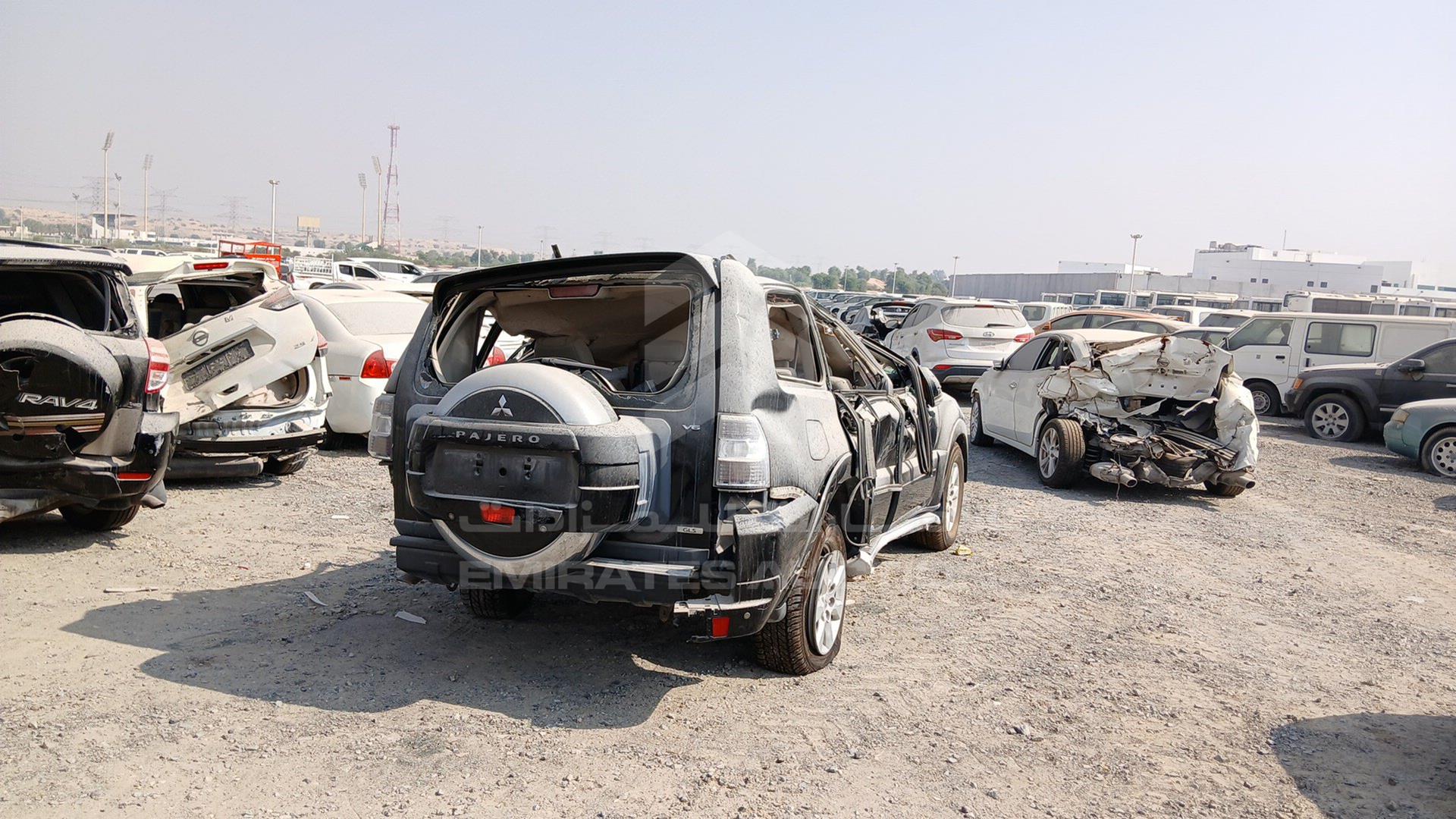 2012 MITSUBISHI PAJERO VIN: JMYLRV95WCJ707989