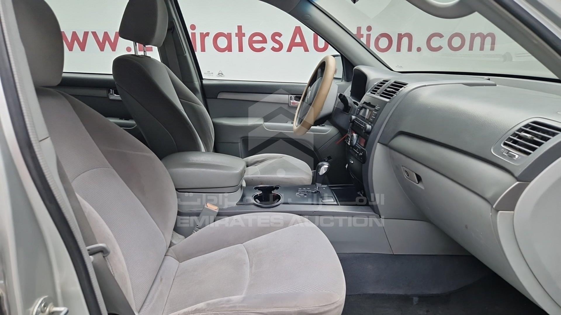 2011 KIA MOHAVE VIN: KNAKN8115B5066367