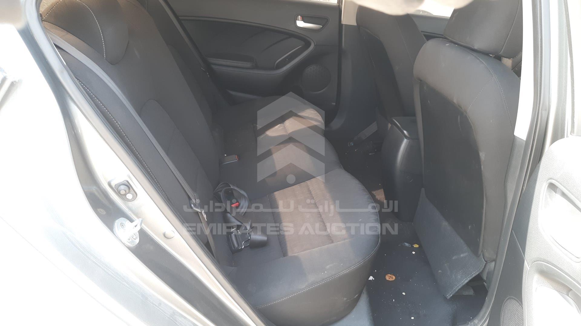2016 KIA CERATO VIN: KNAFK4170G5553894