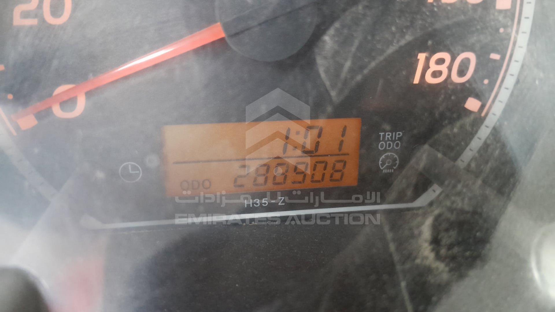 2011 TOYOTA HIACE VIN: JTGJX02P5B5022045