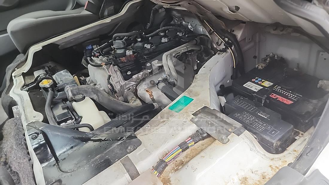 2020 Nissan Urvan — Engine Bay — Photo 22