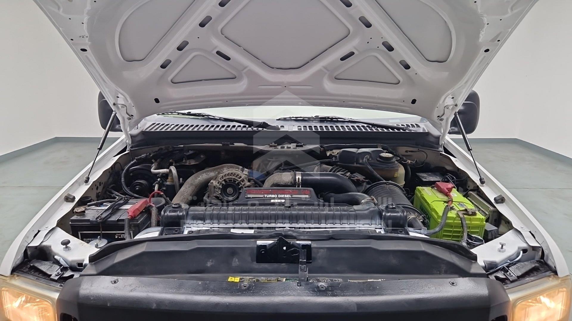 2005 FORD F 350 VIN: 1FTWW31P05EC03356
