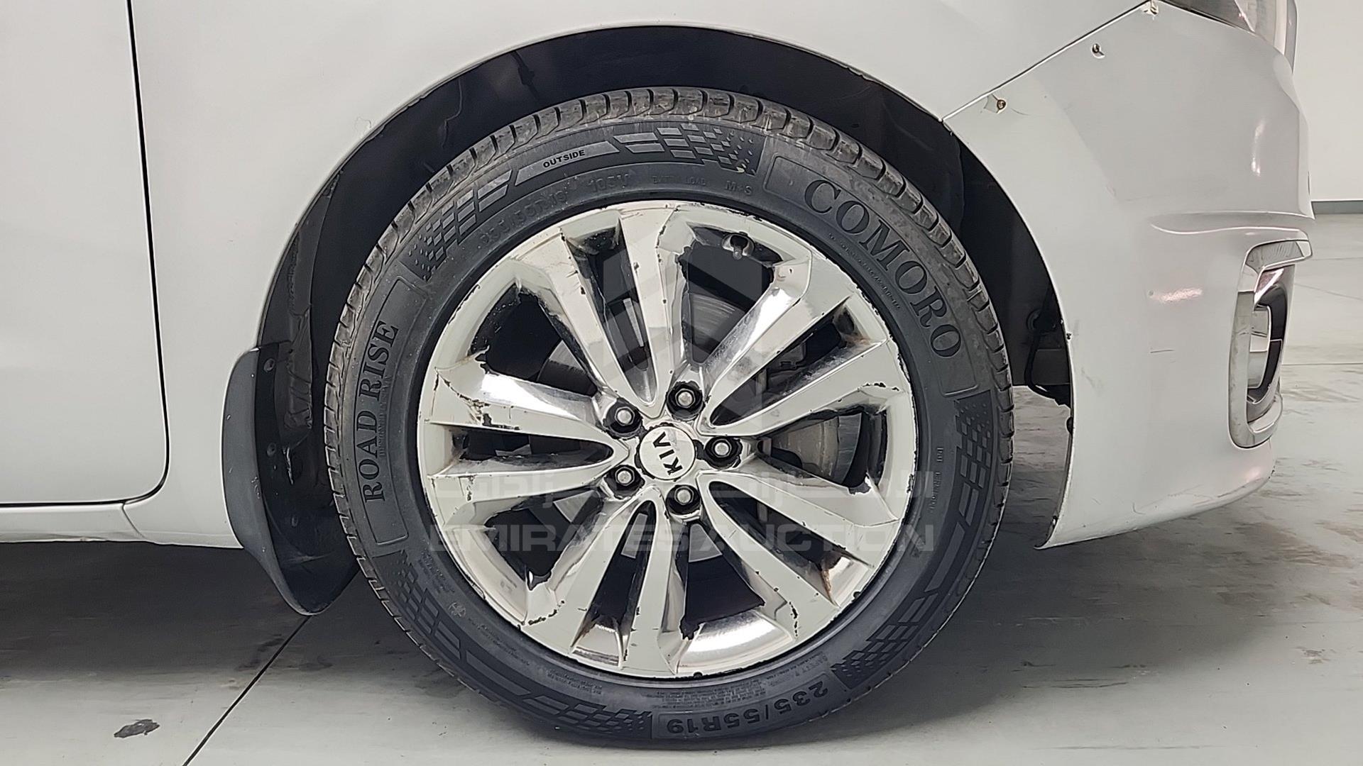 2016 KIA CARNIVAL VIN: KNAMC8120G6187445