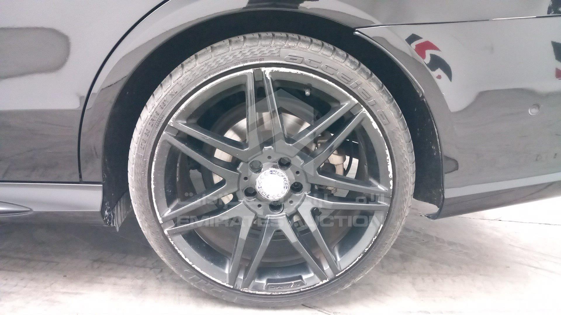 2014 MERCEDES E 300 VIN: WDDHF5FB0EB024727