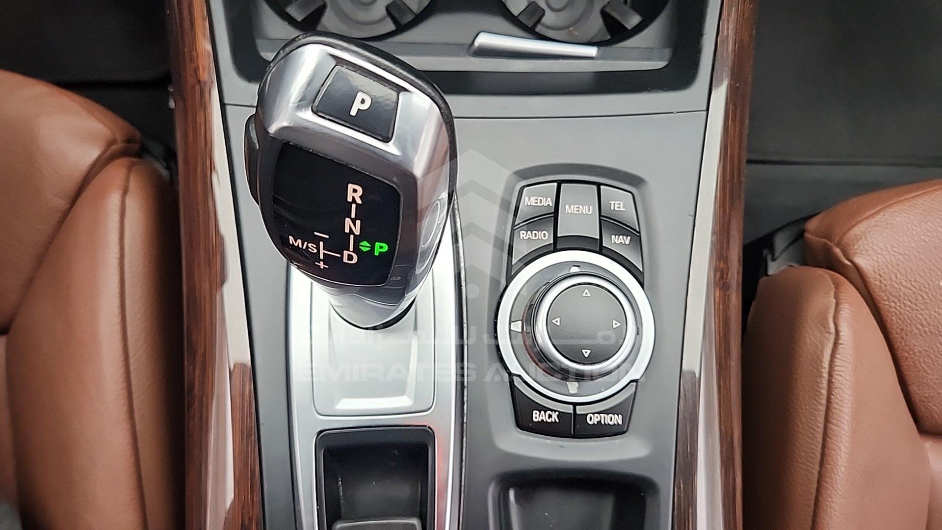 2011 BMW X5 VIN: WBAZV8103BL392685