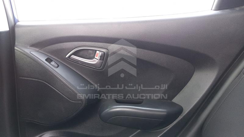 KMHJT81C4EU851006 Auction: EmiratesAuction Lot: 408515 KMHJT81C4EU851006 Hyundai Tucson 2014 BLUE Photo 23