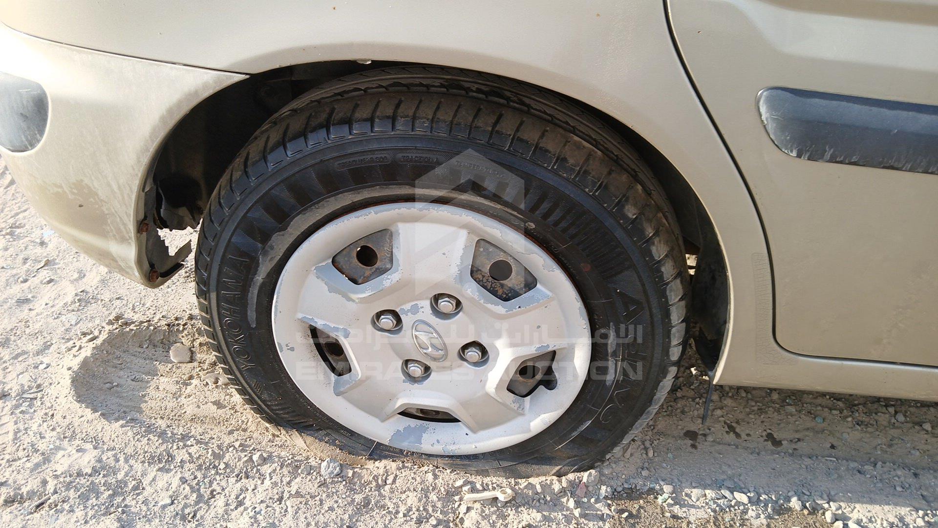 2005 HYUNDAI MATRIX VIN: KMHPM81C55U197382