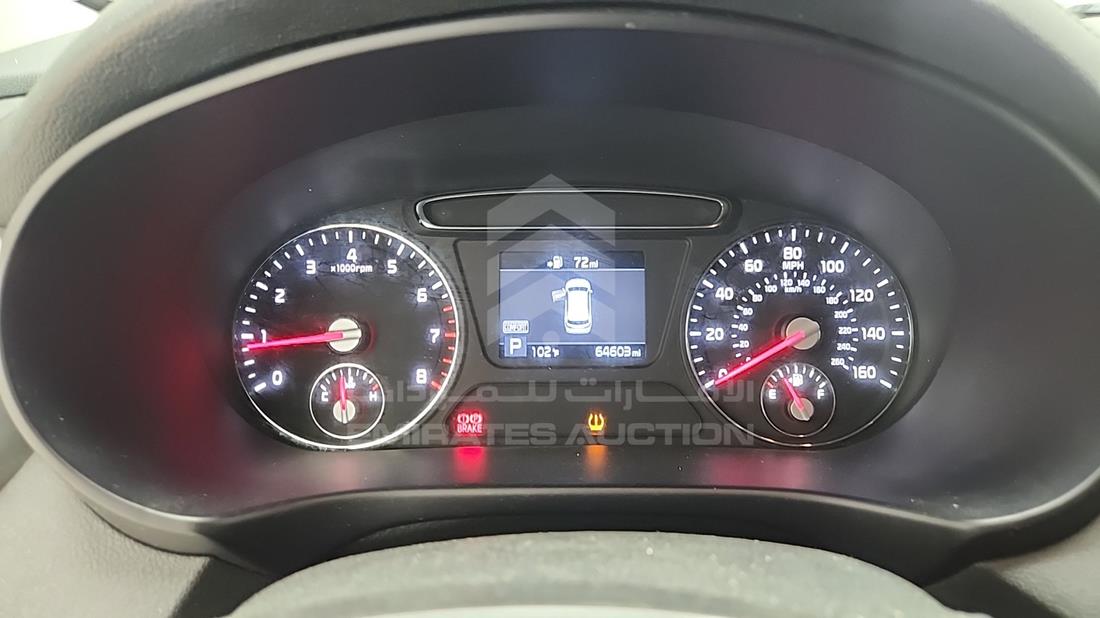 2019 Kia Sorento — Speedometer & RPM Gauges — Photo 17