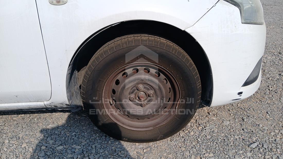 نيسان صني 2018 — الإطار الأمامي الأيمن — صورة 29