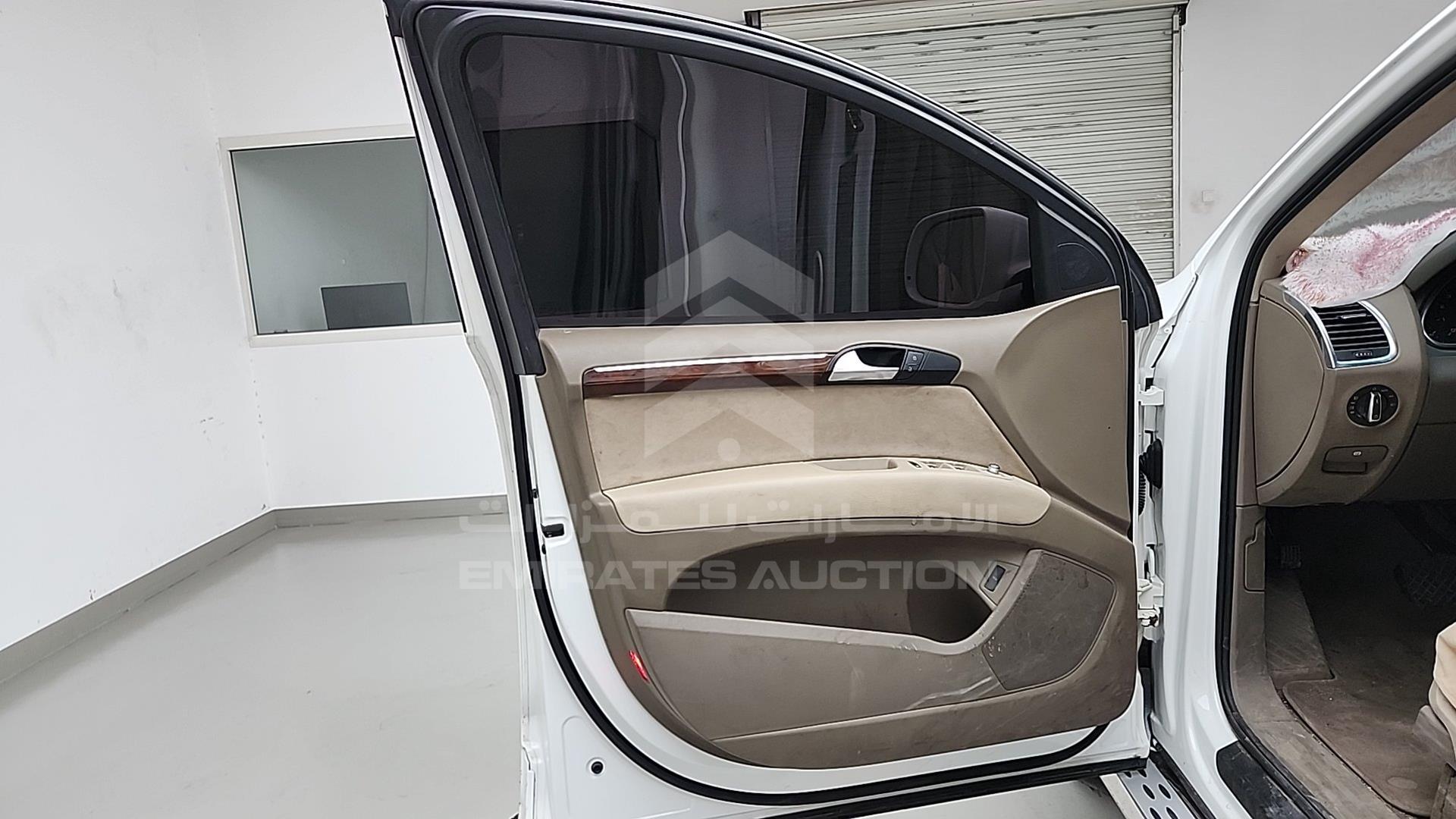 2012 AUDI Q7 VIN: WAUAGD4L2CD005058