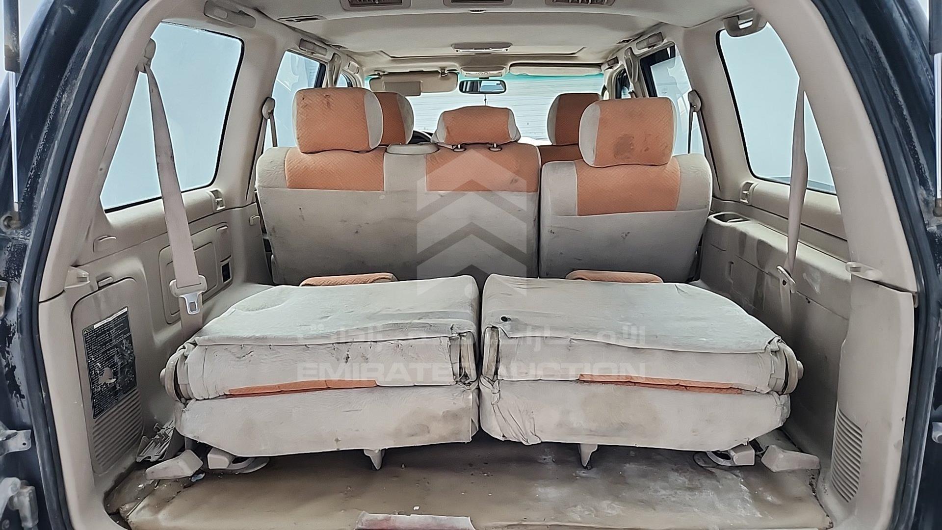 2001 TOYOTA LAND CRUISER VIN: JTEHT05J112007472