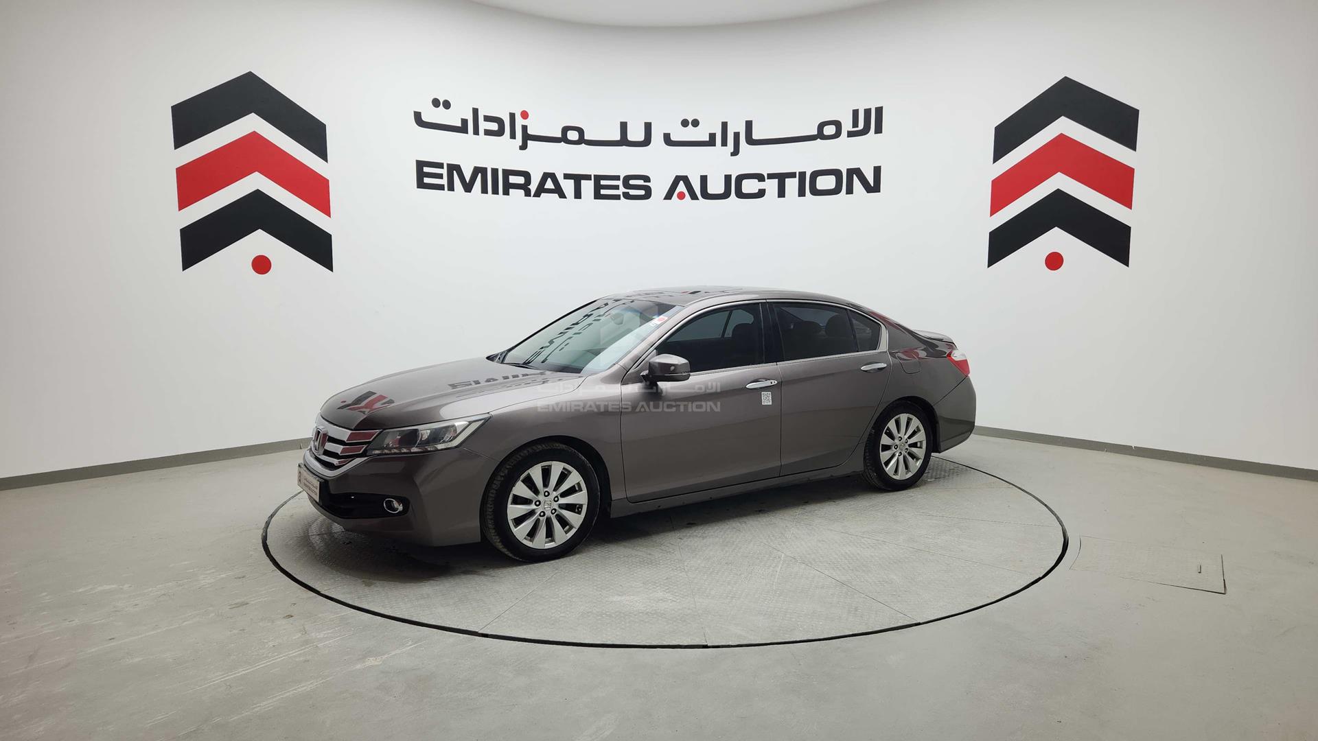 2015 HONDA ACCORD VIN: LUCCR2665F3406434