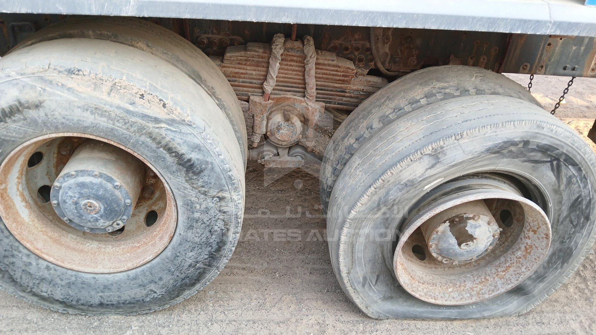 0 MERCEDES TANKER VIN: WDB6584701K221902