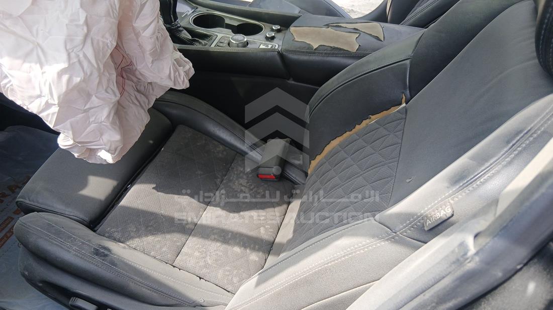 2017 Nissan Maxima — Front Left Driver Seat View — Photo 13