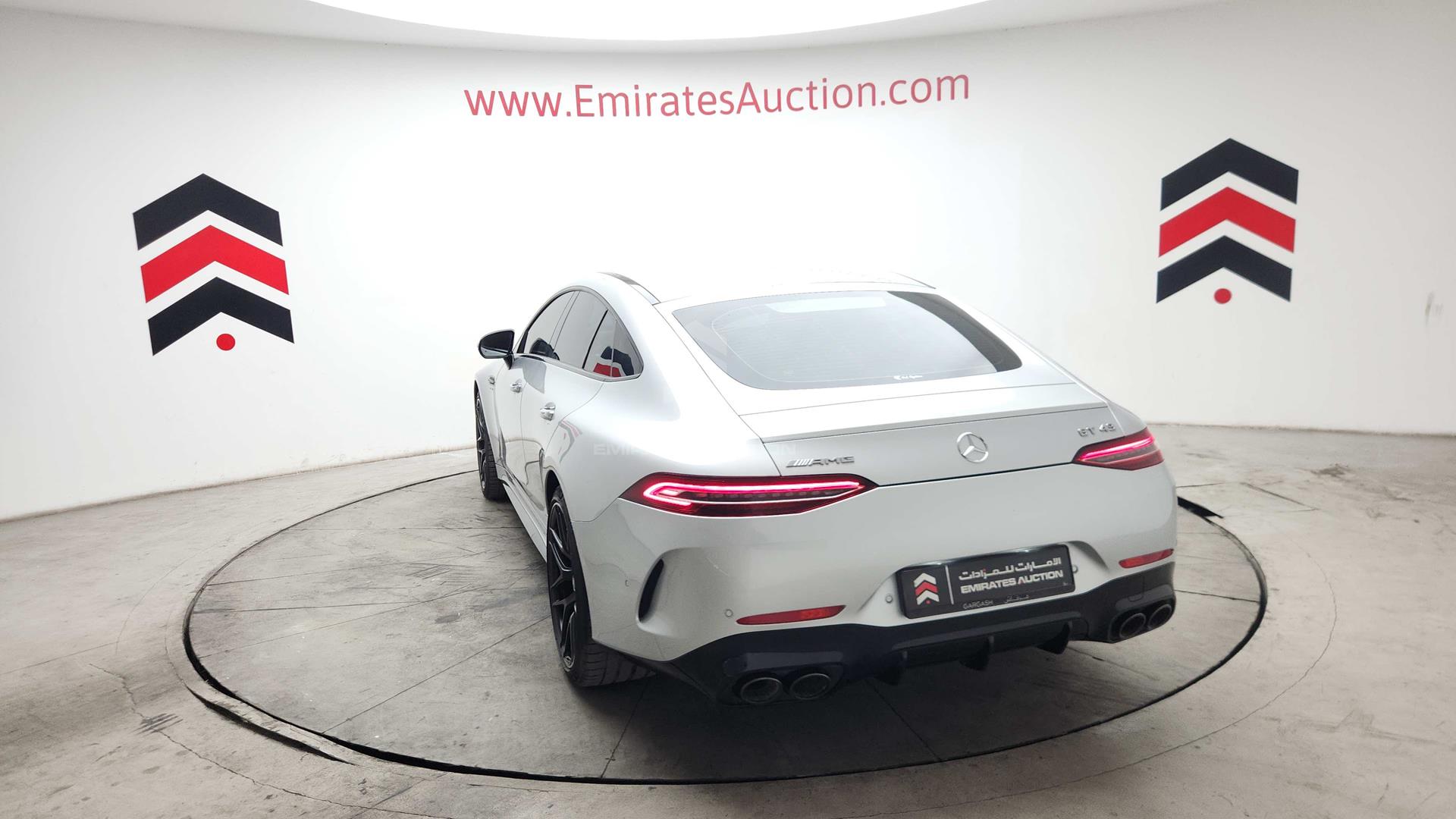 2019 MERCEDES GT 43 AMG VIN: WDD7X5JB8KA007031