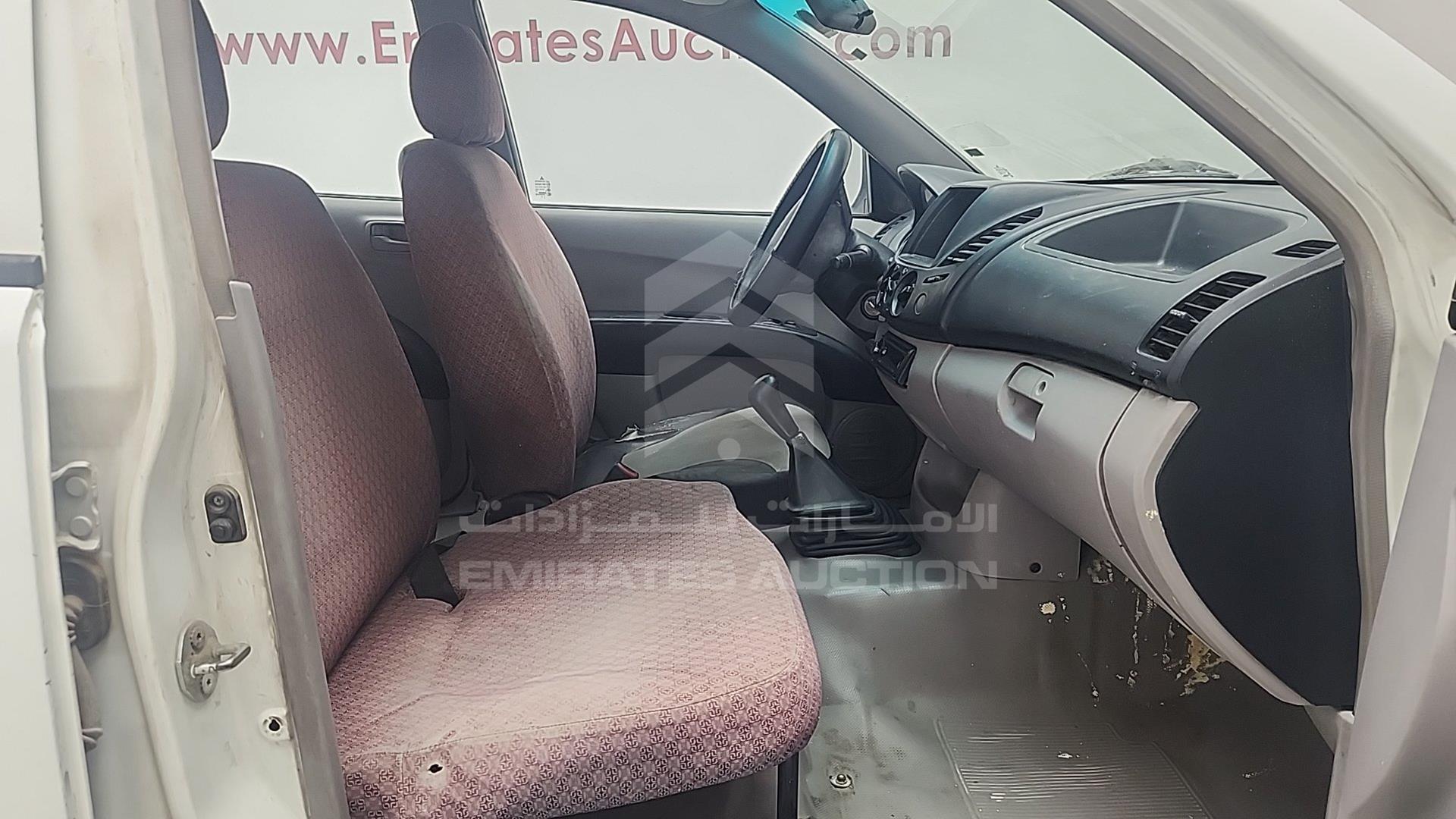 2013 MITSUBISHI L 200 VIN: MMBJNKA50DD029933