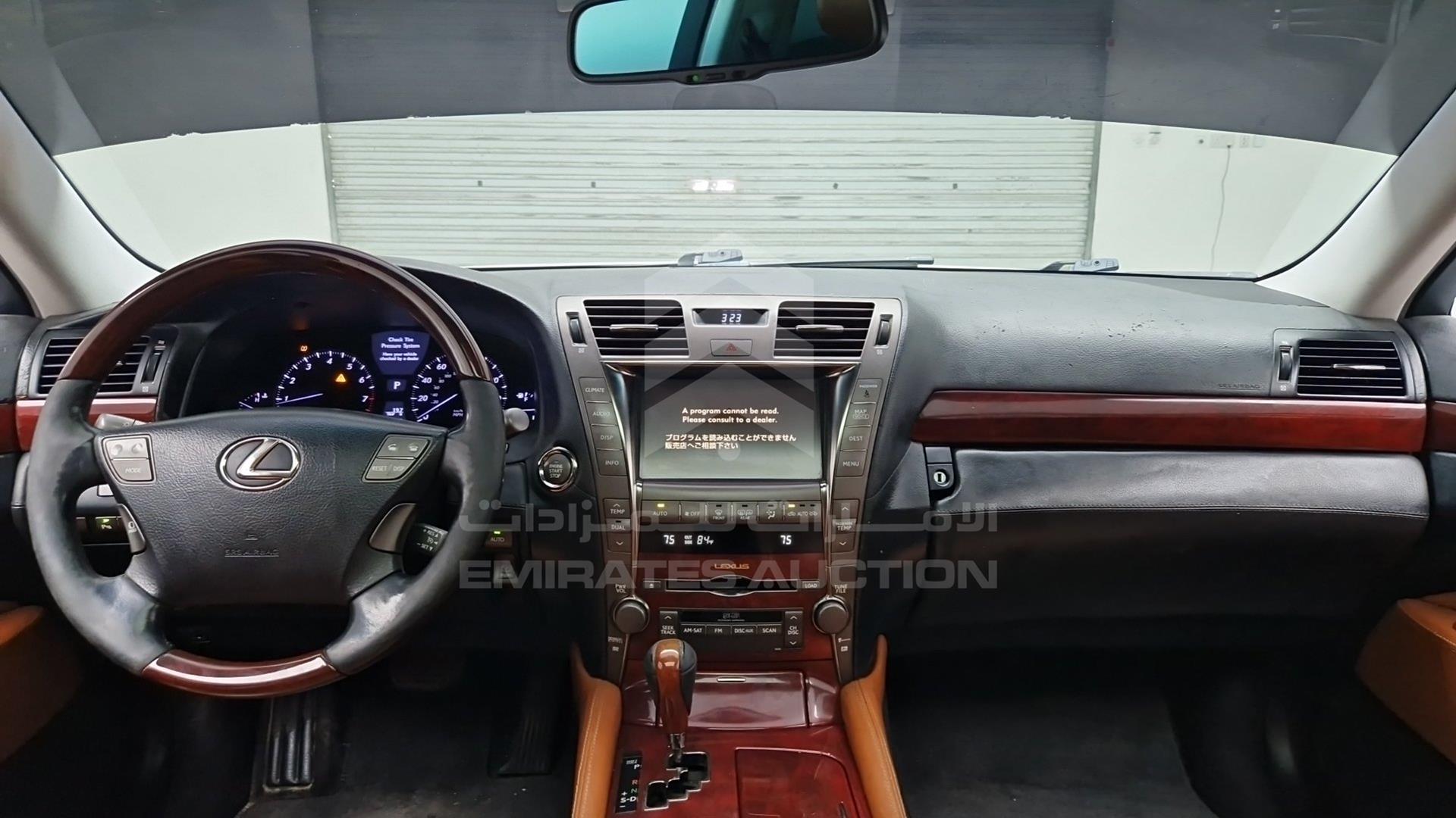 2009 LEXUS LS 460 L VIN: JTHGL46F395033534