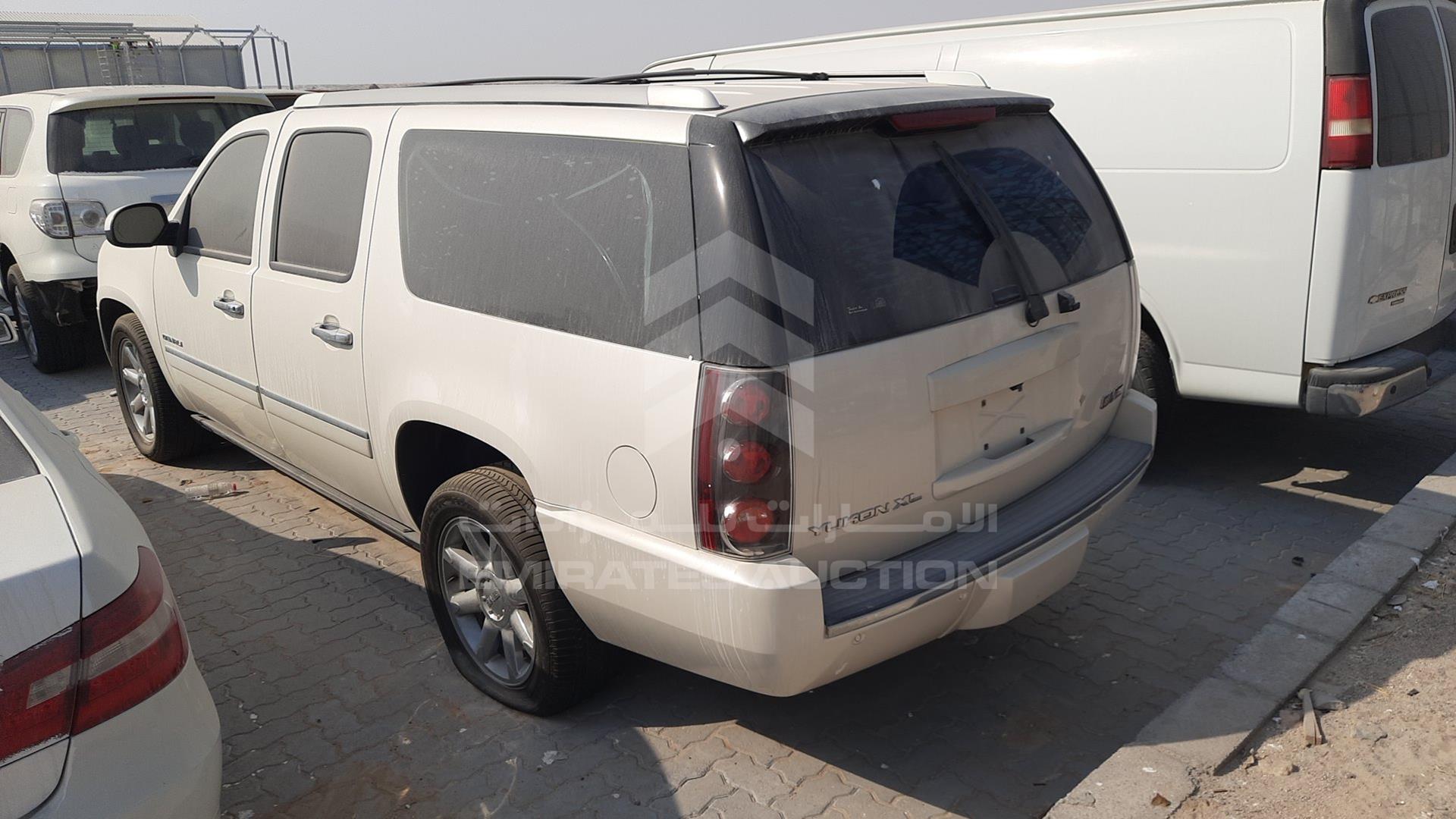 2014 GMC YUKON VIN: 1GKS28EF5ER111052