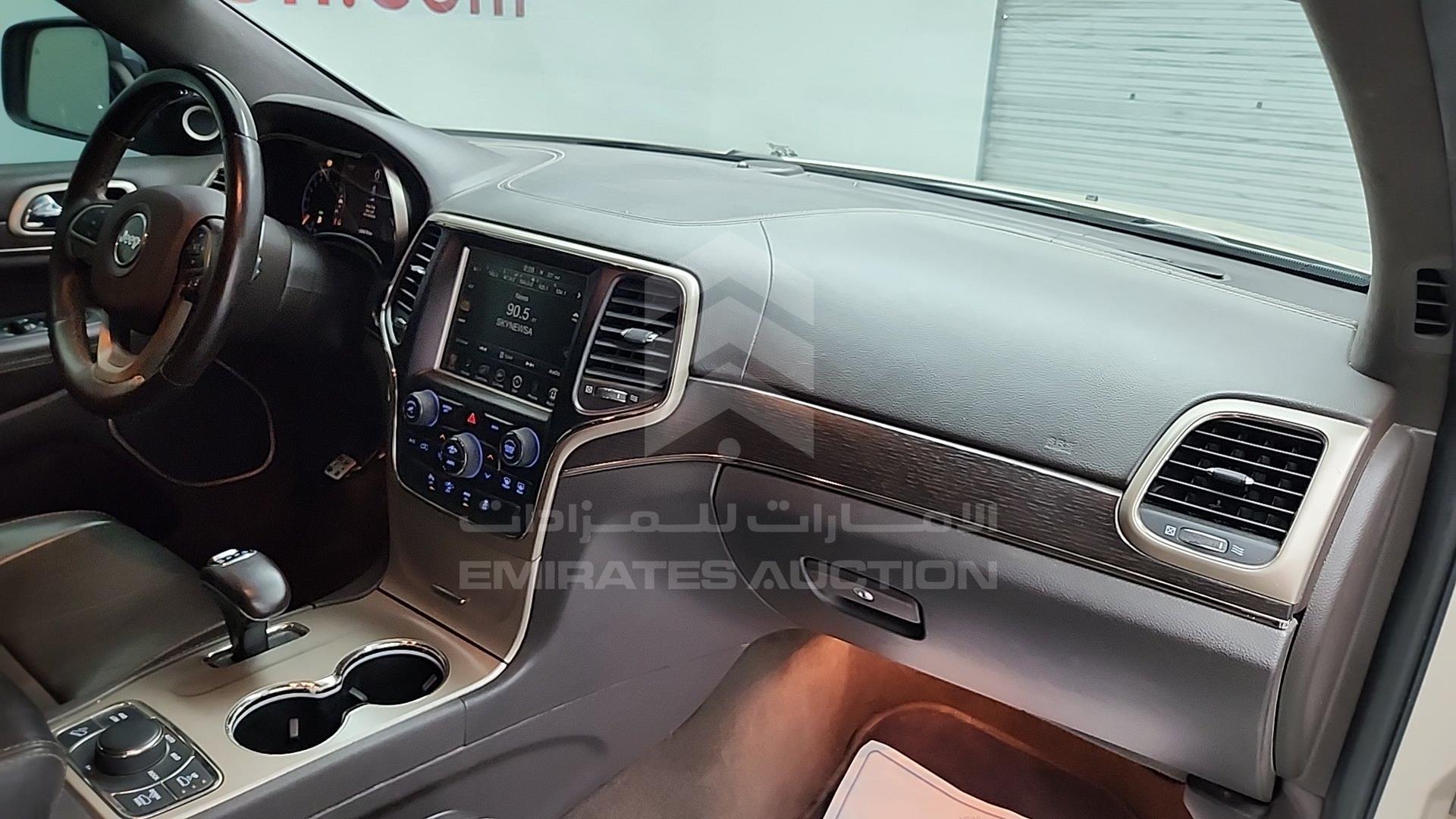 2014 JEEP GRAND CHEROKEE VIN: 1C4RJFJT2EC148530