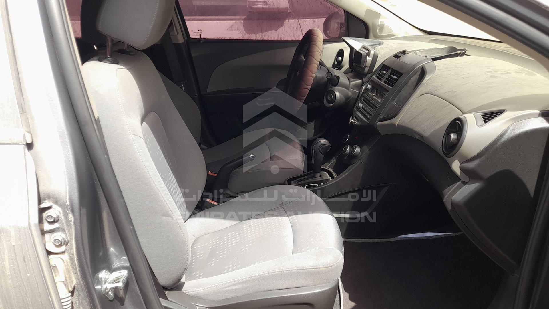 2014 CHEVROLET SONIC VIN: KL1JD5BE4EB527377