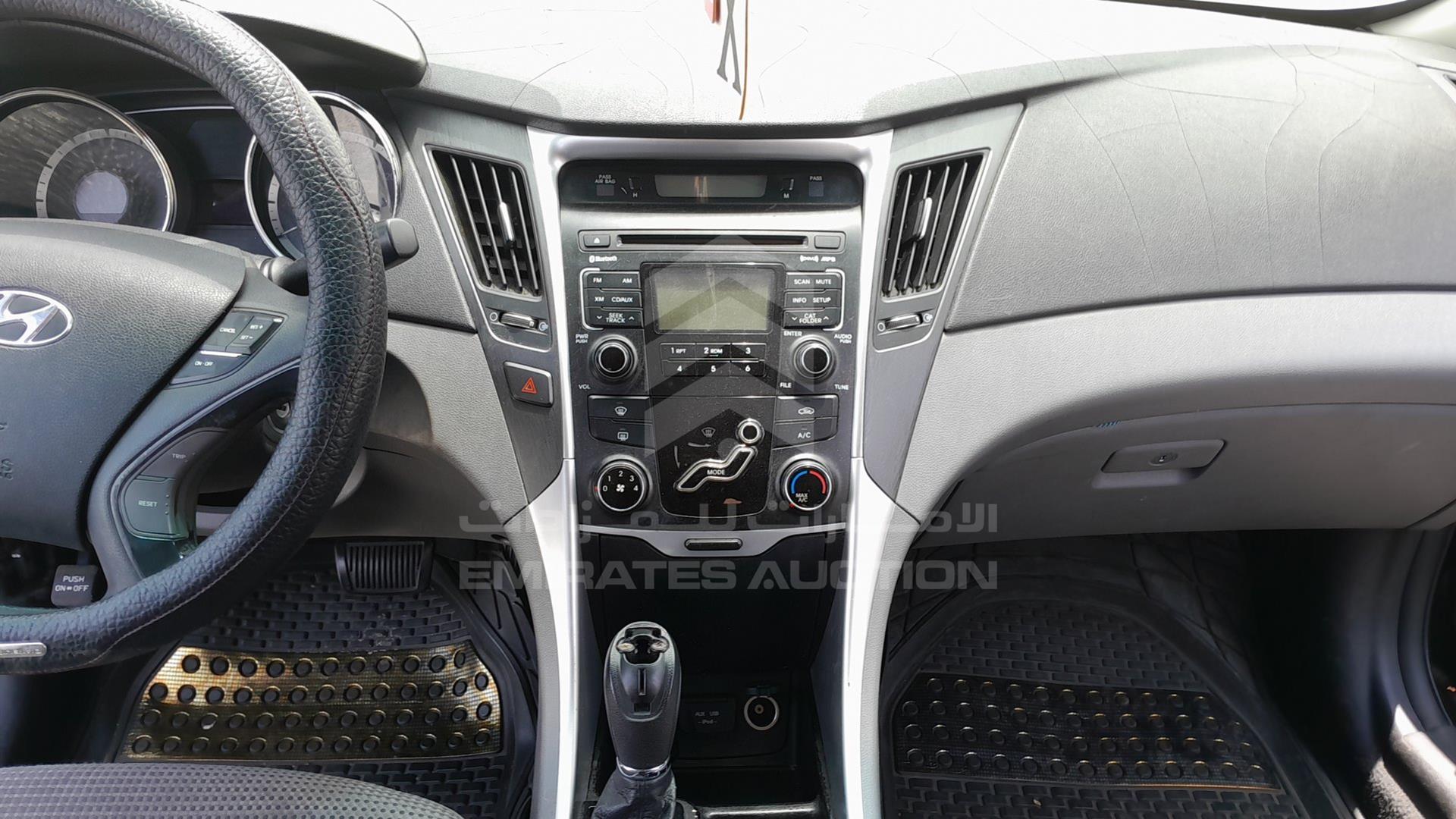 2011 HYUNDAI SONATA VIN: 5NPEB4AC1BH007724