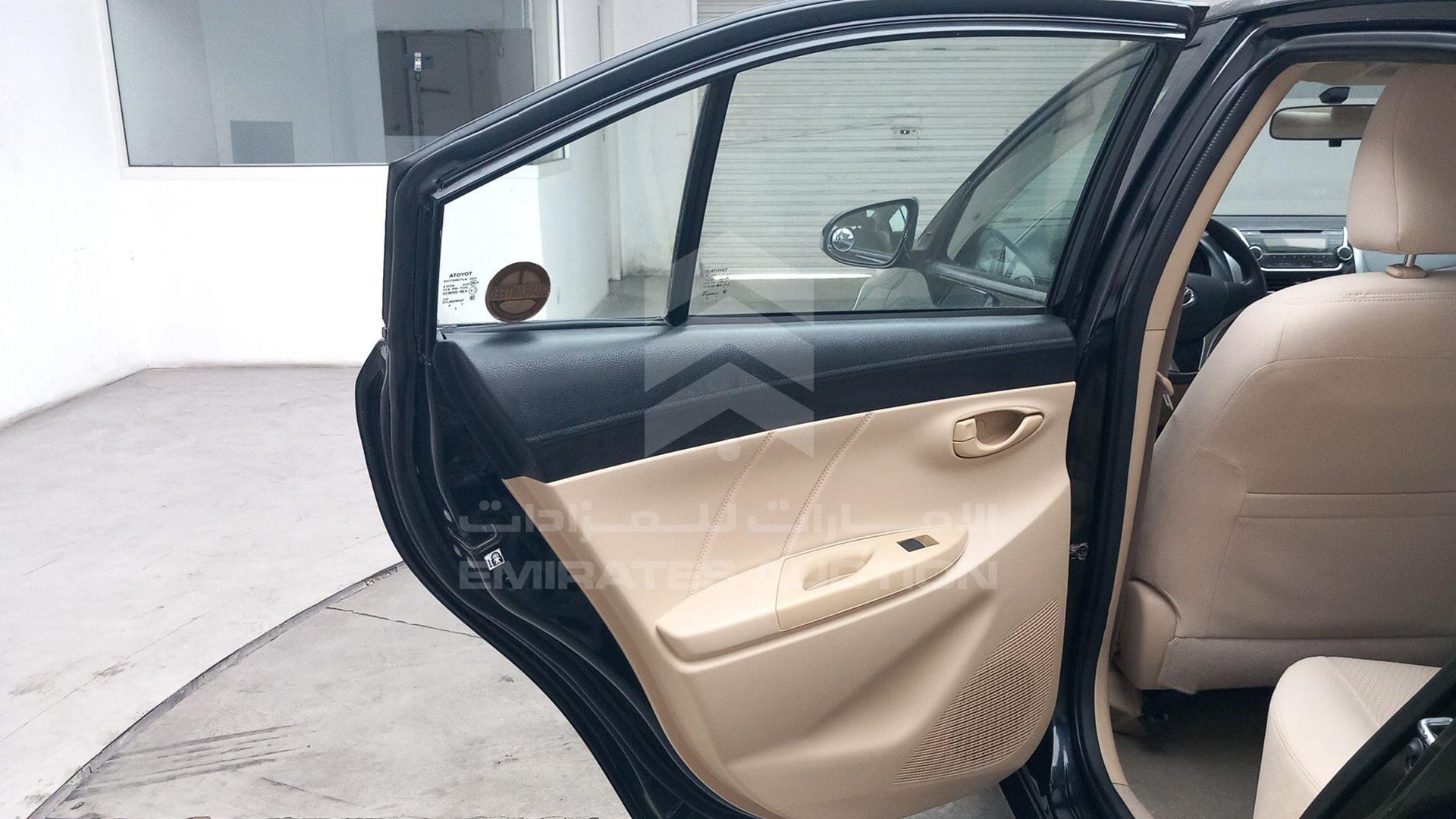 2015 TOYOTA YARIS VIN: MHFBT9F33F6038516
