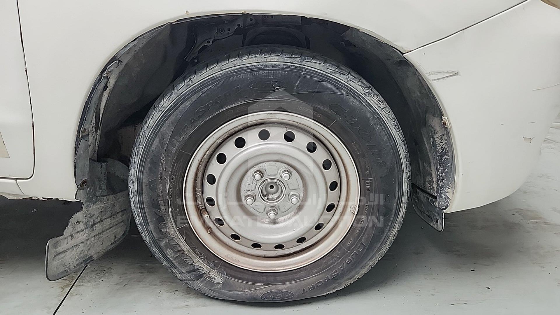 2007 TOYOTA HILUX VIN: MR0AX12G770006728