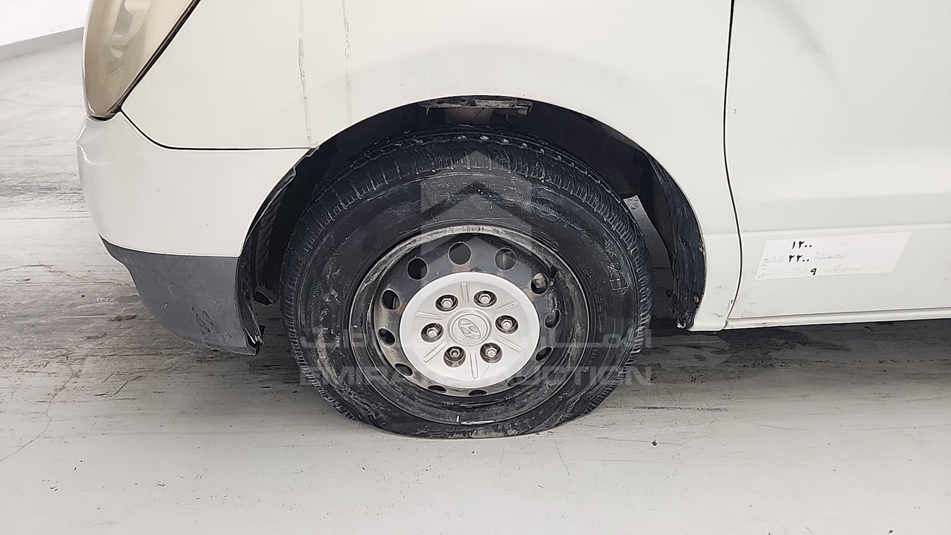 2012 HYUNDAI H1 VIN: KMJWA37R1CU374704