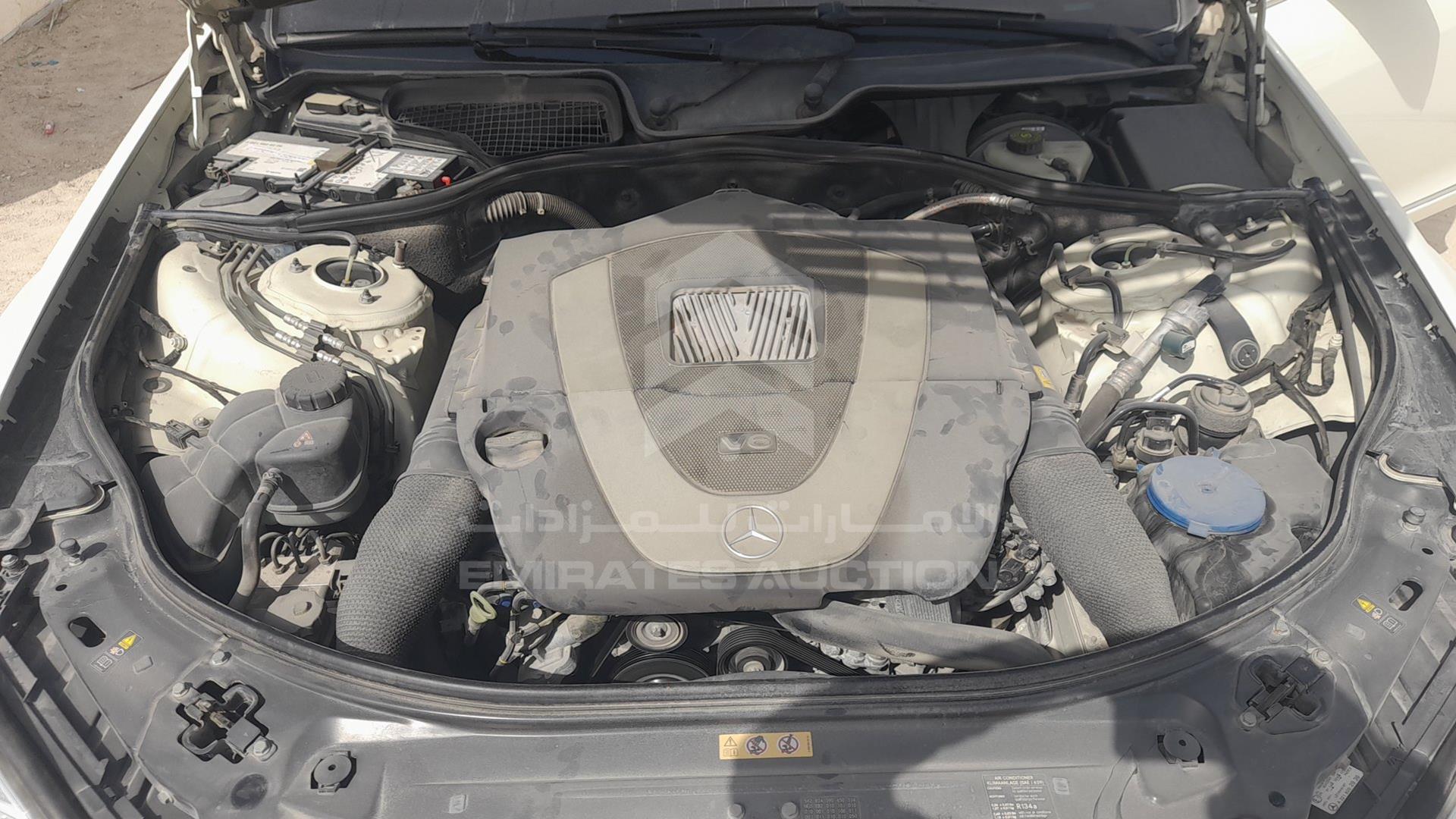 2012 MERCEDES S 300 VIN: WDDNG5EB2CA429041