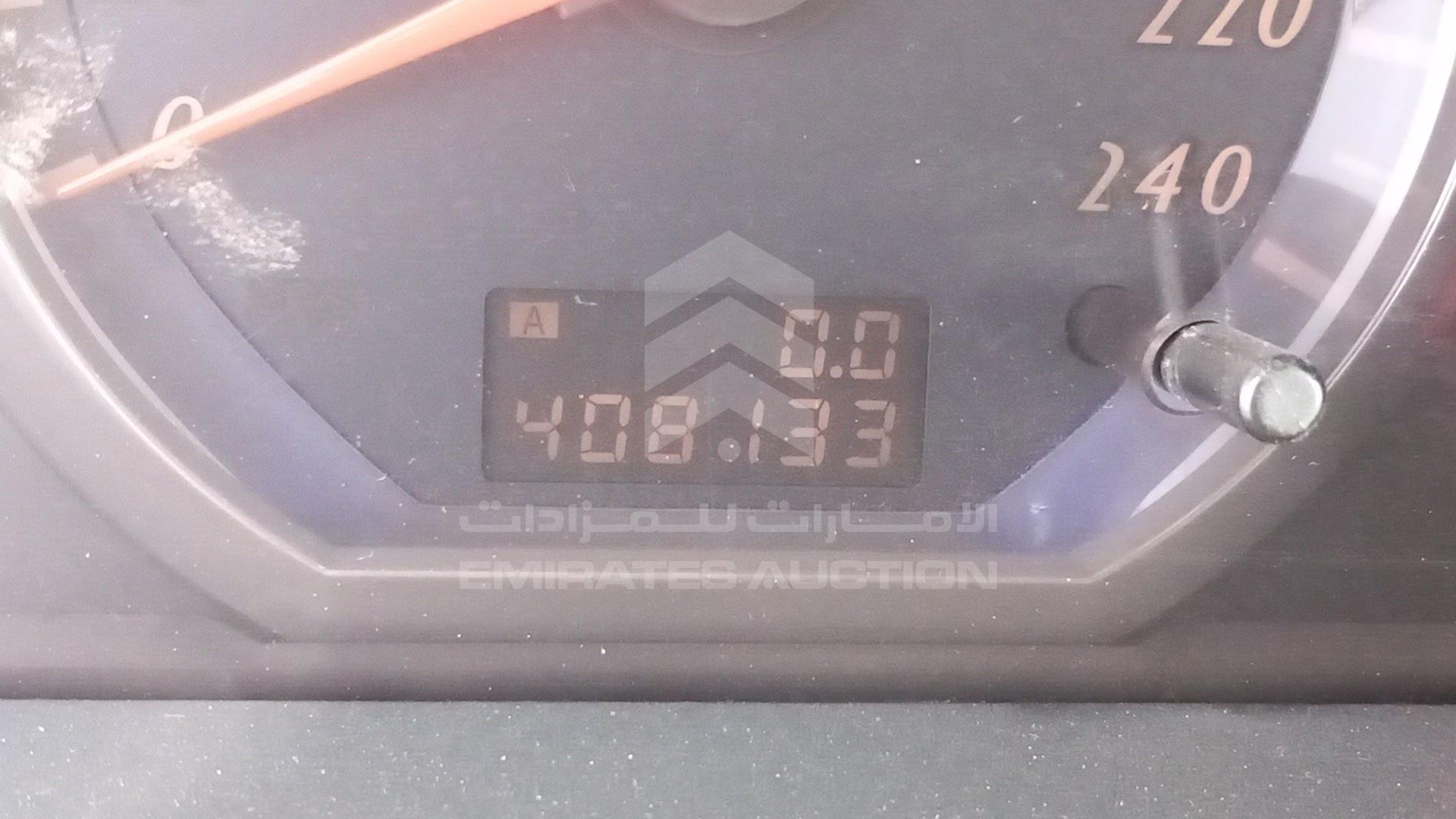 2007 MITSUBISHI GRANDIS VIN: JMYLRNA4W7Z700700