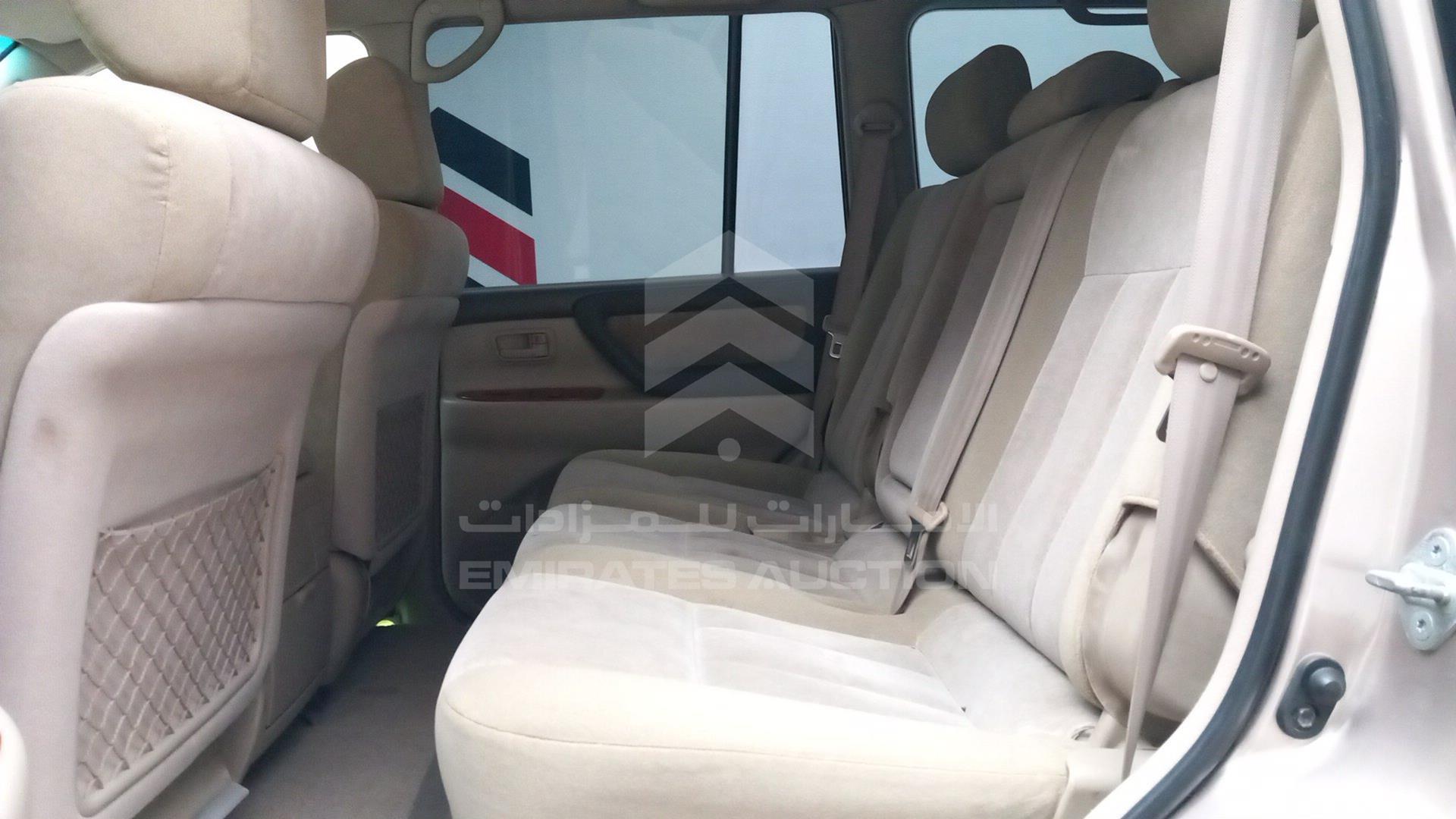 2006 TOYOTA LAND CRUISER VIN: JTEHT05J762085164
