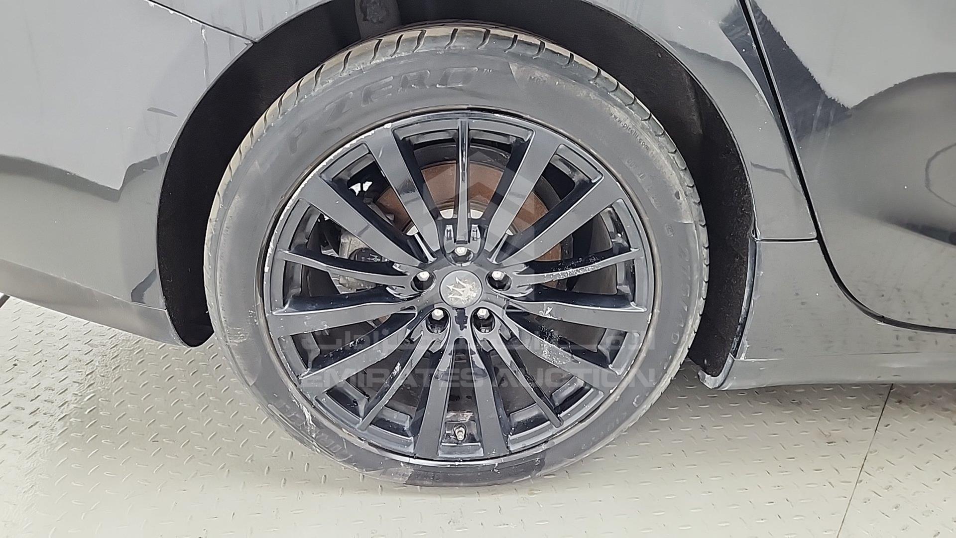 2014 MASERATI GHIBLI VIN: ZAMSS57F2E1098388
