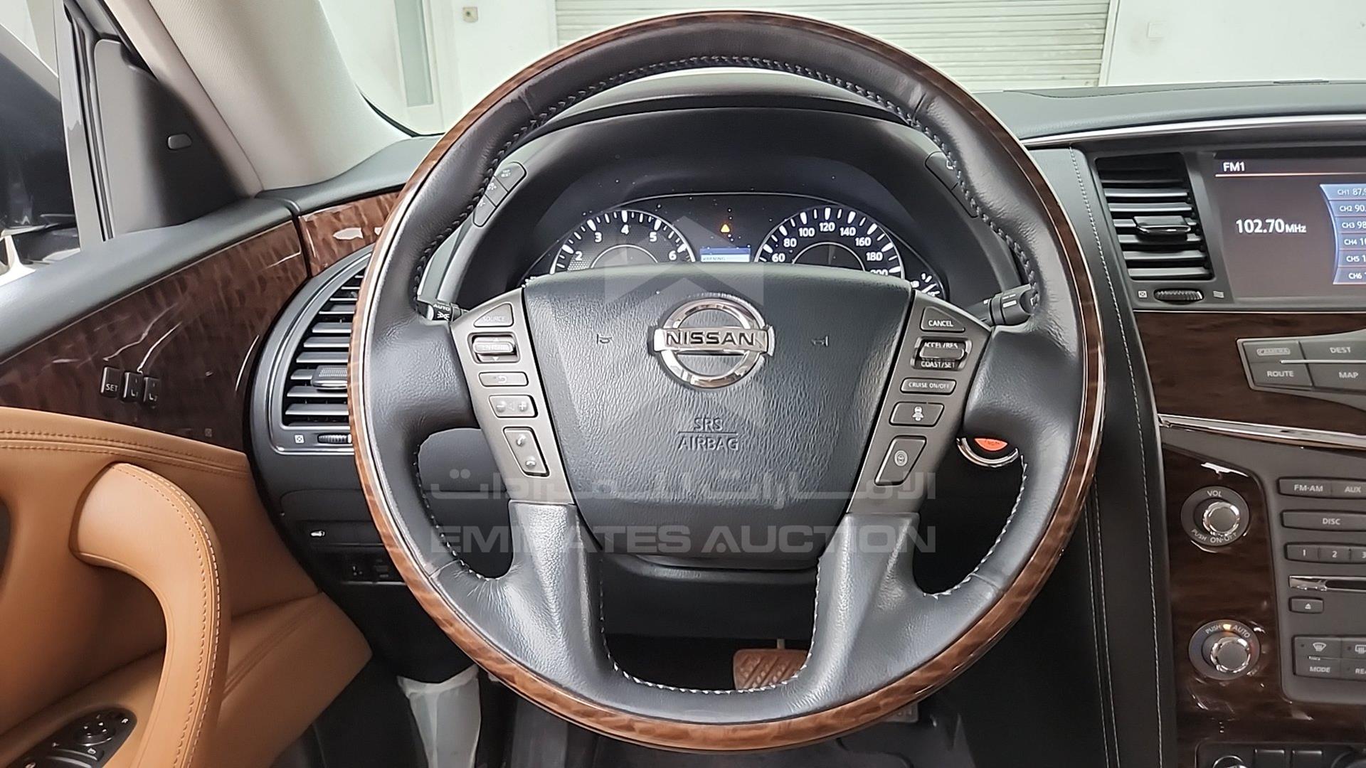 2017 NISSAN PATROL VIN: JN8AY2NY8H9304986