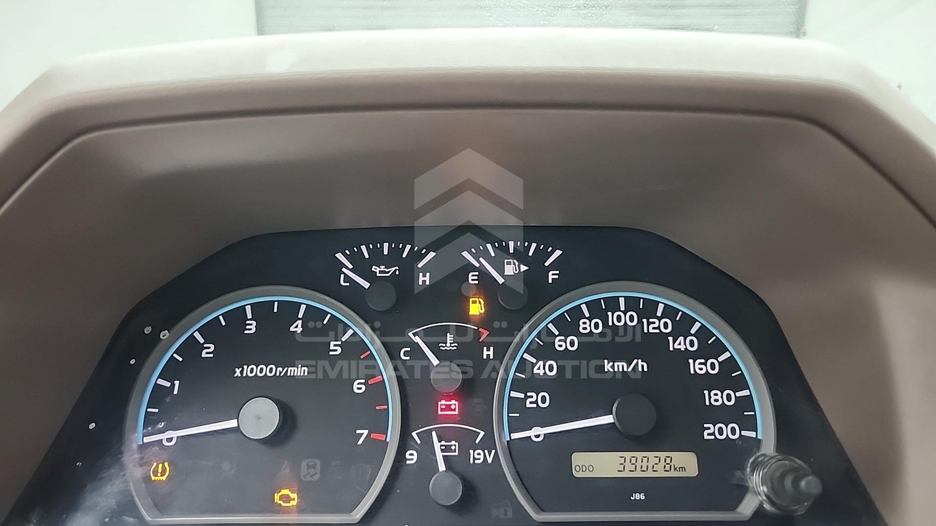 2017 TOYOTA LC 76 VIN: JTEEU73J7H4200784