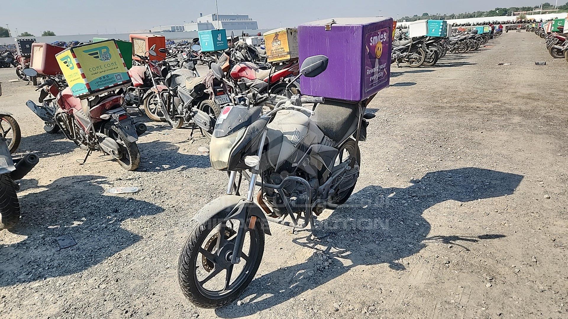 2019 HONDA UNICORN VIN: ME4KC20C7K8000088