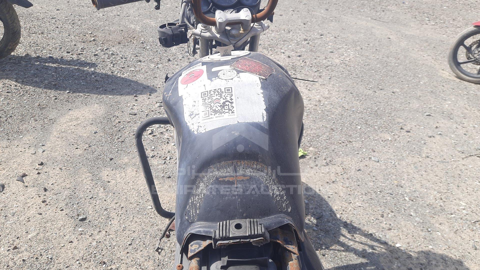 2014 HONDA CBF150 MA VIN: ME4KC09CGE8777138
