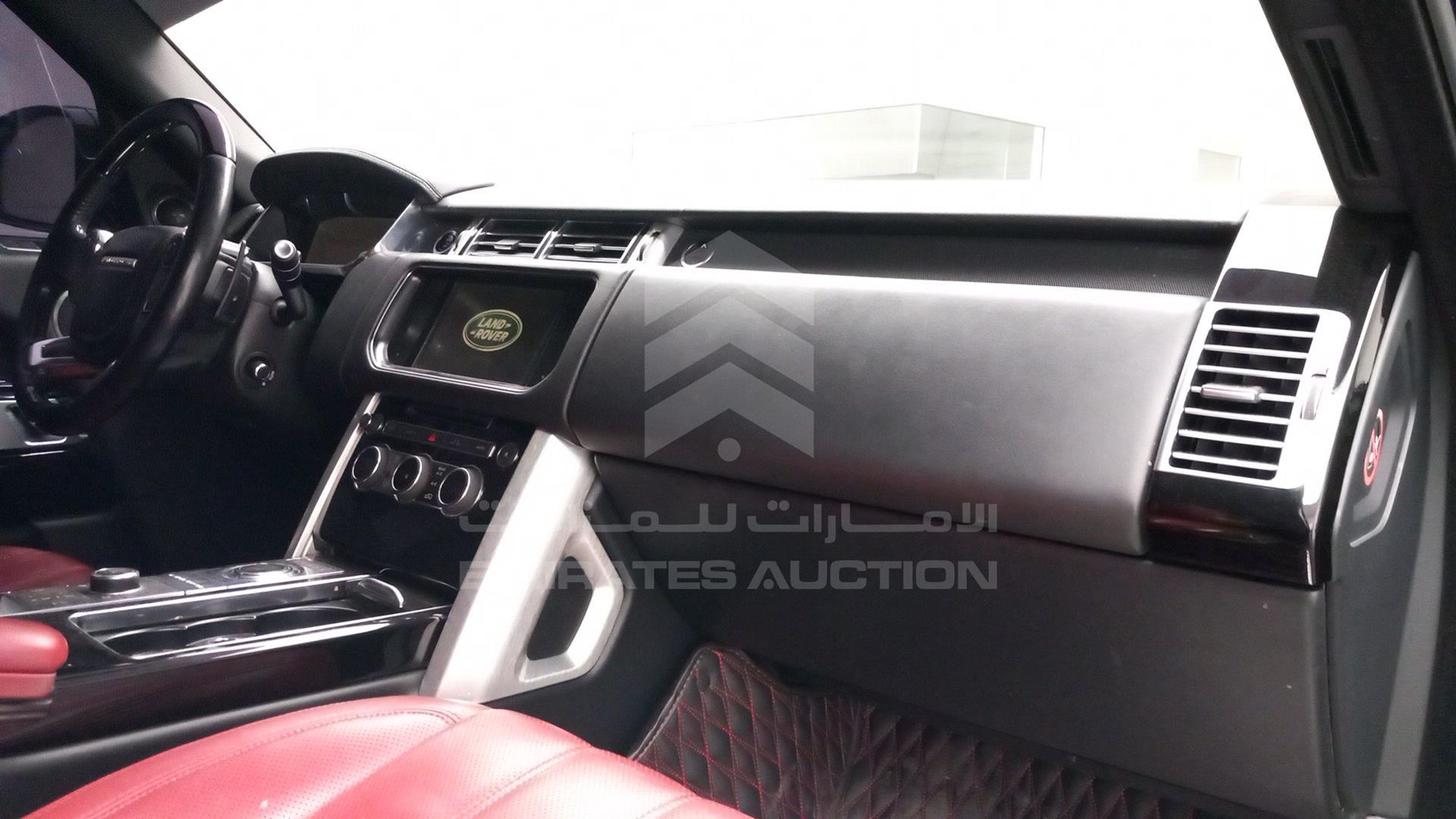 2015 RANGE ROVER VOGUE VIN: SALGA2EF5FA218872